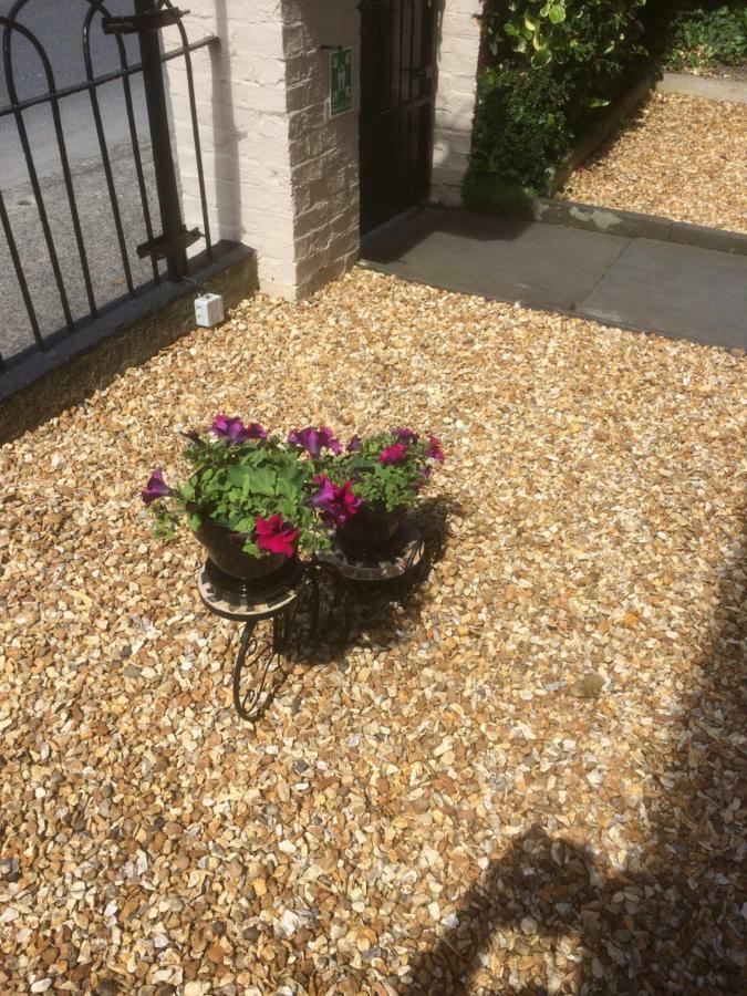 Dilis Go Brath Bed & Breakfast Tramore Exterior photo