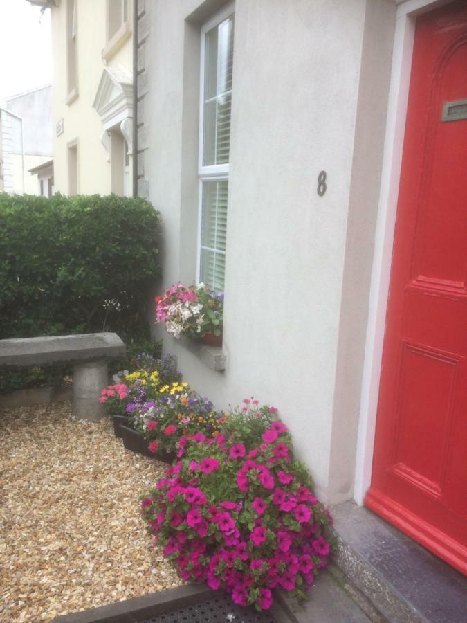 Dilis Go Brath Bed & Breakfast Tramore Exterior photo